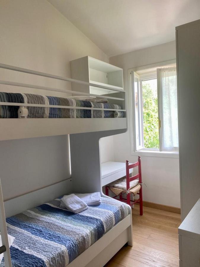 Residenza Palmira Bardolino Apartment Calmasino Екстериор снимка