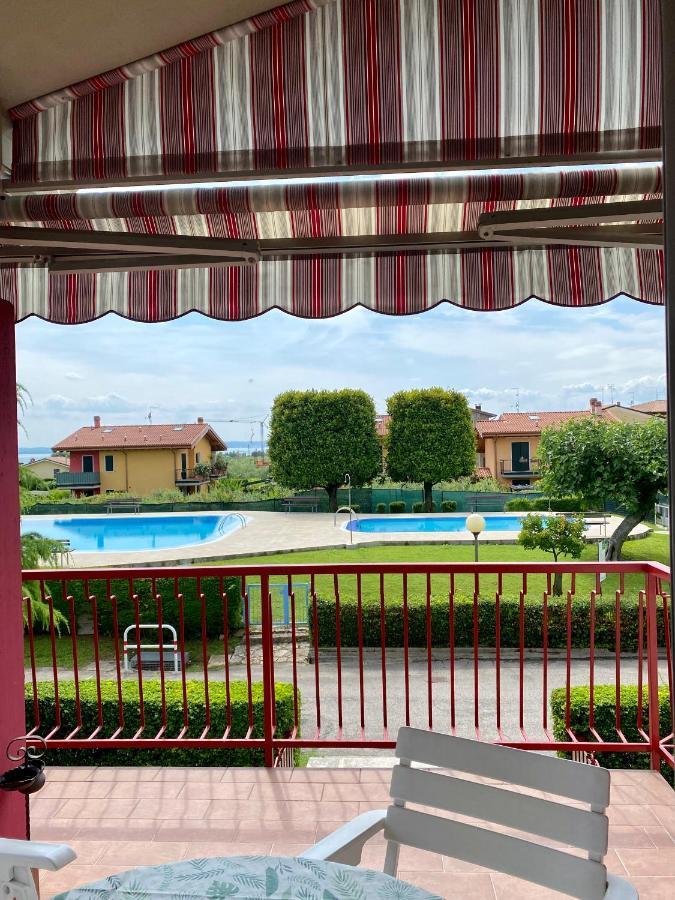 Residenza Palmira Bardolino Apartment Calmasino Екстериор снимка